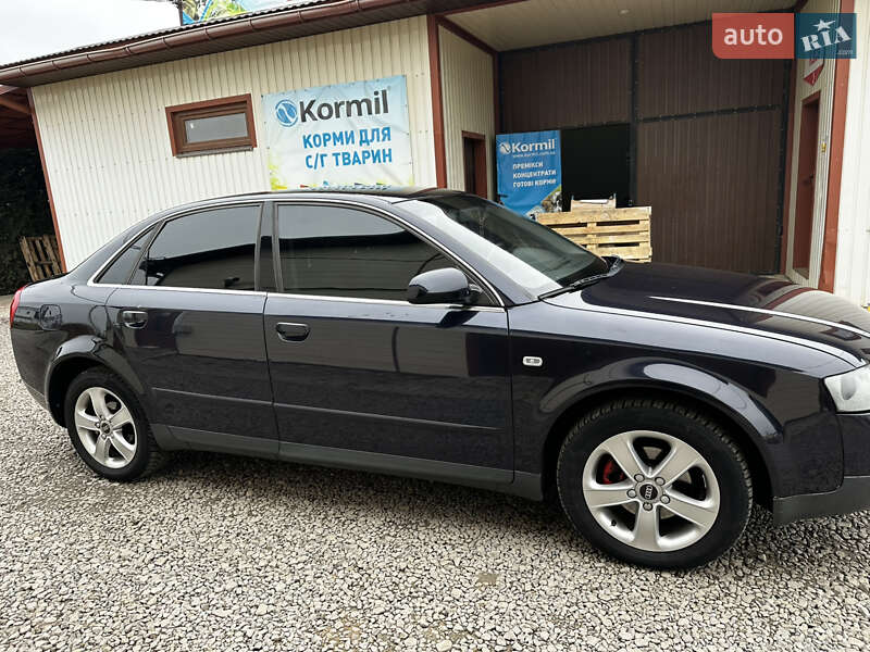 Седан Audi A4 2001 в Снятине