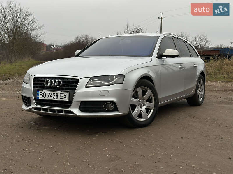 Универсал Audi A4 2011 в Зборове