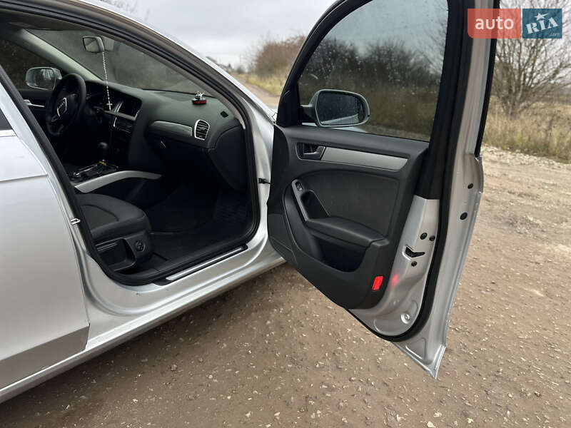 Универсал Audi A4 2011 в Зборове