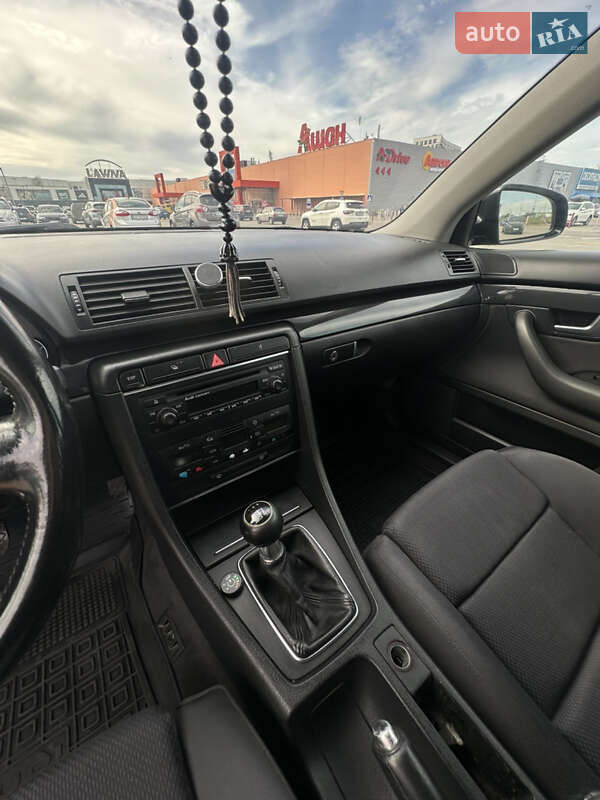 Универсал Audi A4 2003 в Киеве