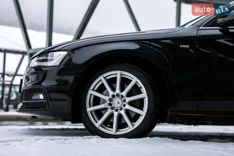 Универсал Audi A4 2014 в Львове
