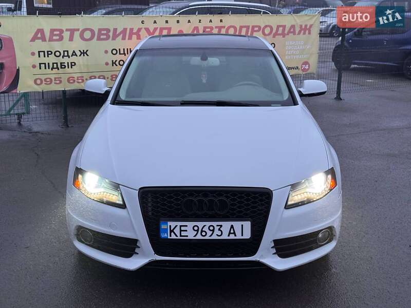 Седан Audi A4 2011 в Запоріжжі