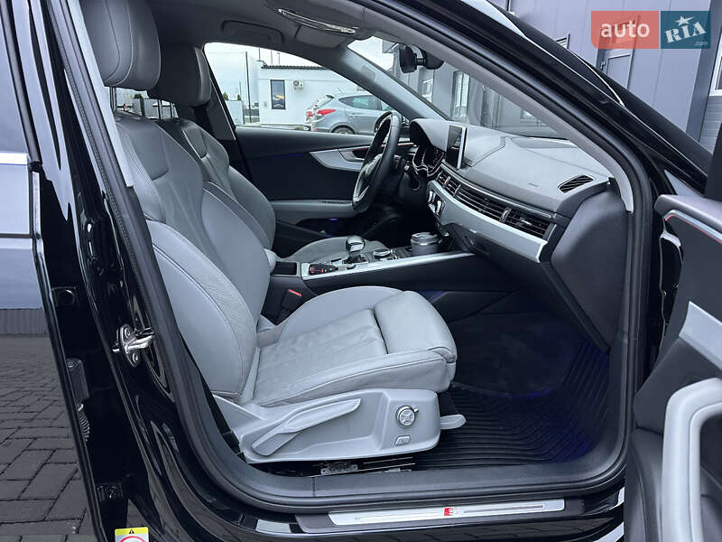 Седан Audi A4 2018 в Мукачево