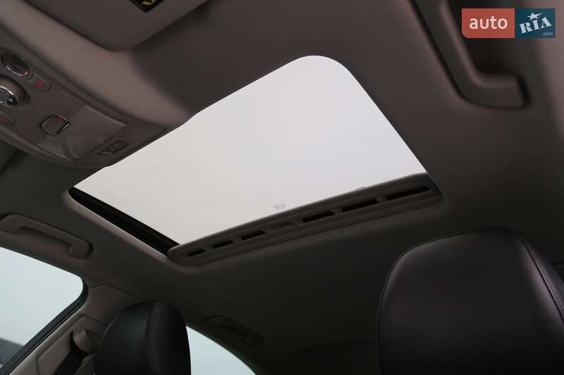 Седан Audi A4 2013 в Києві