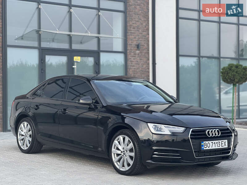 Седан Audi A4 2016 в Тернополі