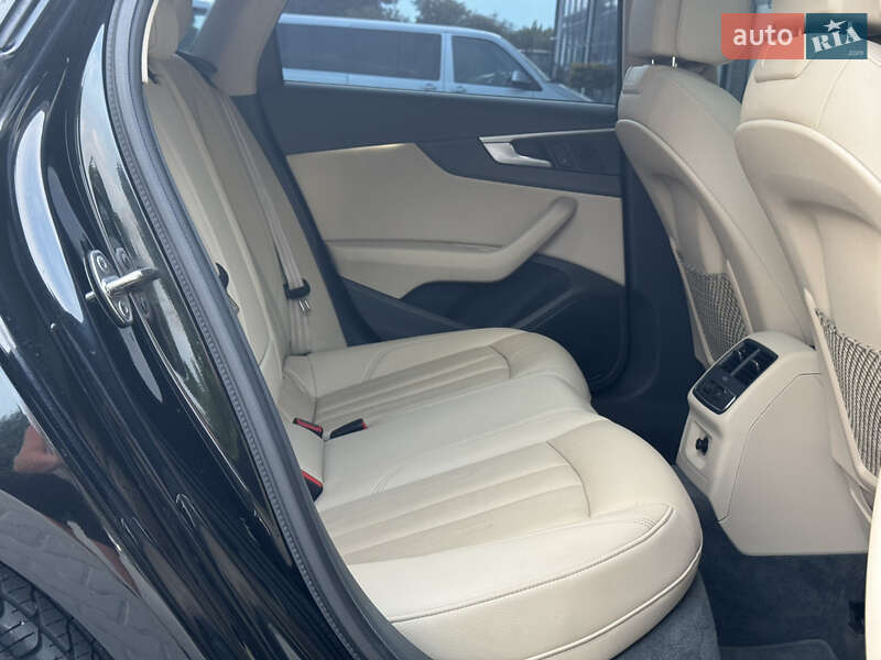 Седан Audi A4 2016 в Тернополі