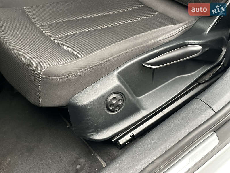 Универсал Audi A4 2018 в Киеве