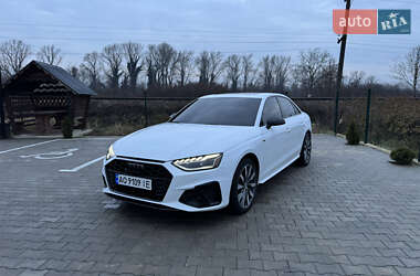 Седан Audi A4 2019 в Виноградове