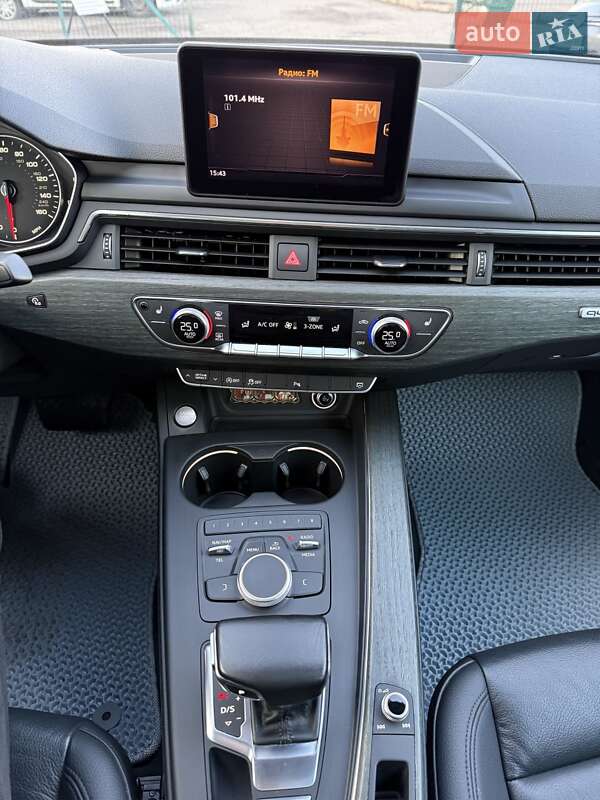 Седан Audi A4 2016 в Сумах