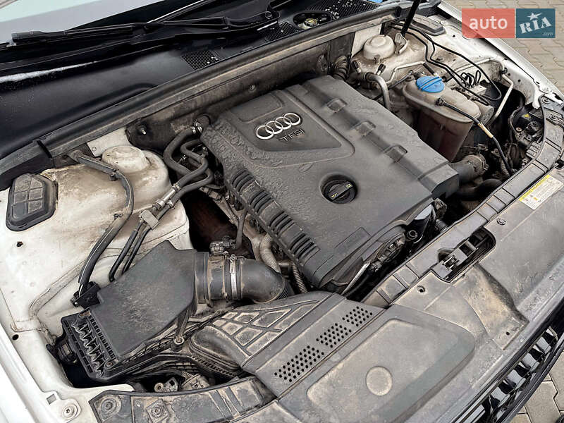Седан Audi A4 2013 в Виннице