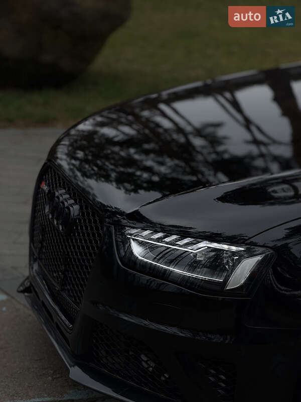 Седан Audi A4 2013 в Житомирі