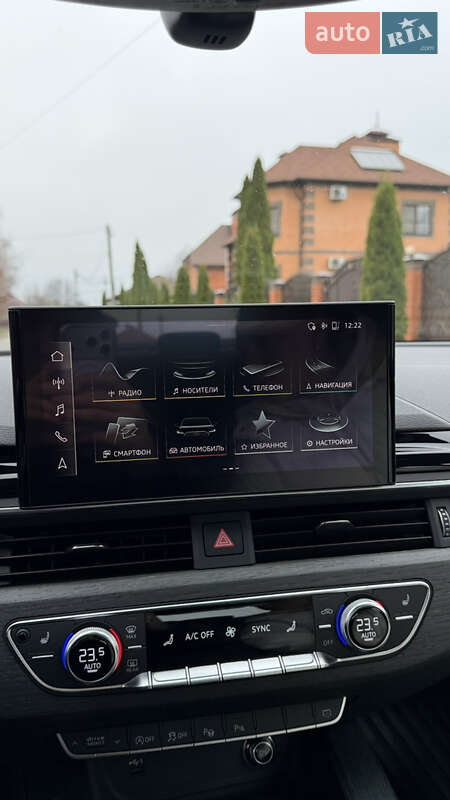Седан Audi A4 2020 в Полтаві