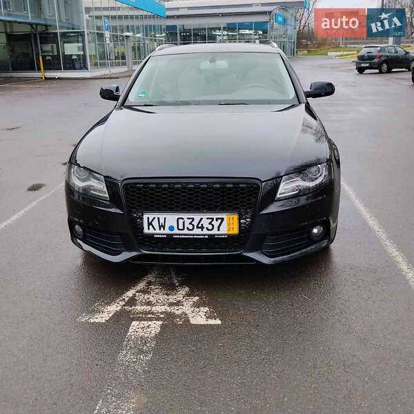 Універсал Audi A4 2011 в Івано-Франківську