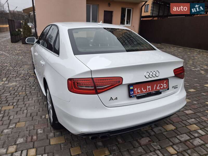Седан Audi A4 2014 в Каменец-Подольском