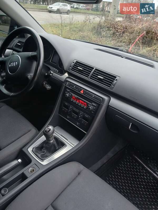 Универсал Audi A4 2004 в Ивано-Франковске