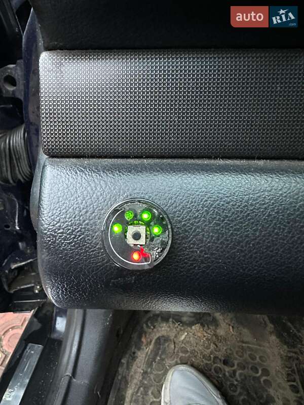 Универсал Audi A4 1996 в Киеве