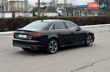 Седан Audi A4 2016 в Киеве
