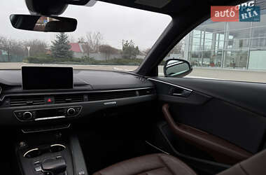 Седан Audi A4 2016 в Киеве