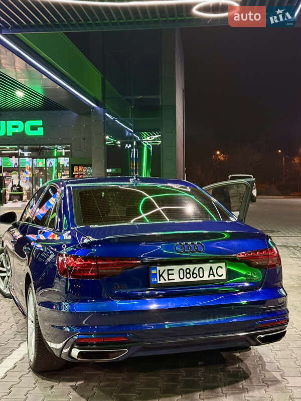Седан Audi A4 2020 в Днепре