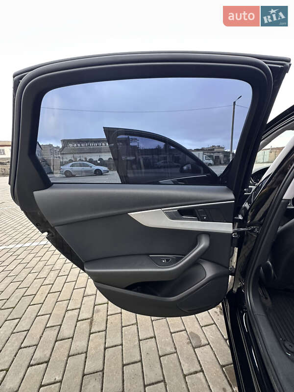 Седан Audi A4 2016 в Ромнах фото 15 Седан Audi A4 2016 в Ромнах