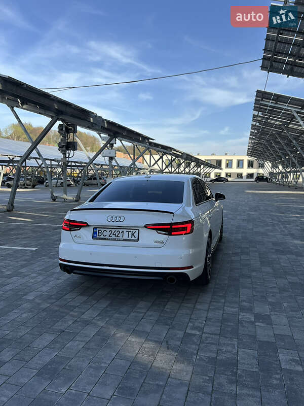 Седан Audi A4 2017 в Львове