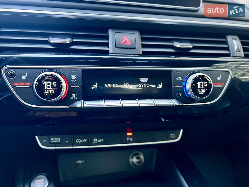 Седан Audi A4 2017 в Львове