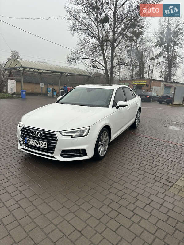 Седан Audi A4 2017 в Львове
