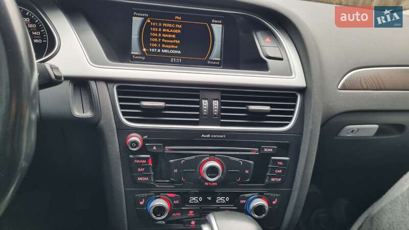 Седан Audi A4 2015 в Харкові