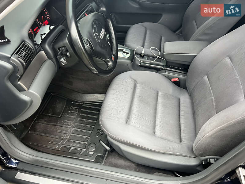 Универсал Audi A4 2000 в Луцке