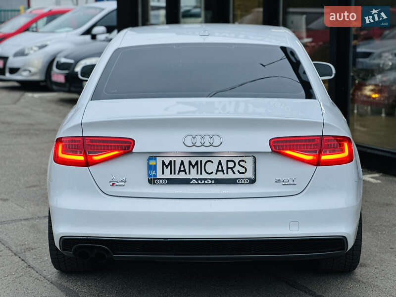 Седан Audi A4 2013 в Харкові