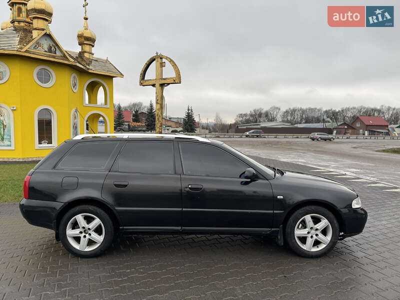 Универсал Audi A4 1999 в Черновцах