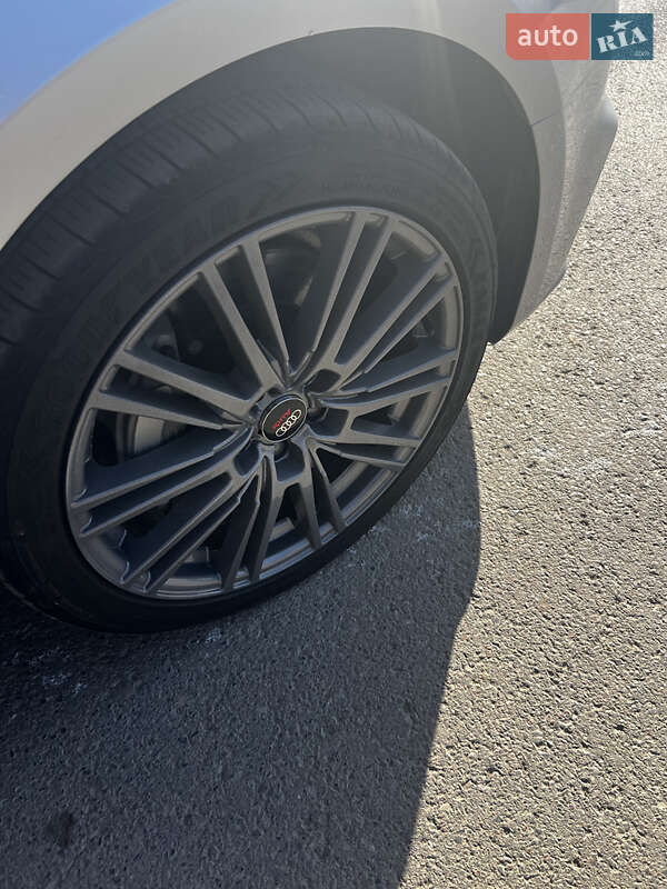 Седан Audi A4 2016 в Ивано-Франковске фото 8 Седан Audi A4 2016 в Ивано-Франковске
