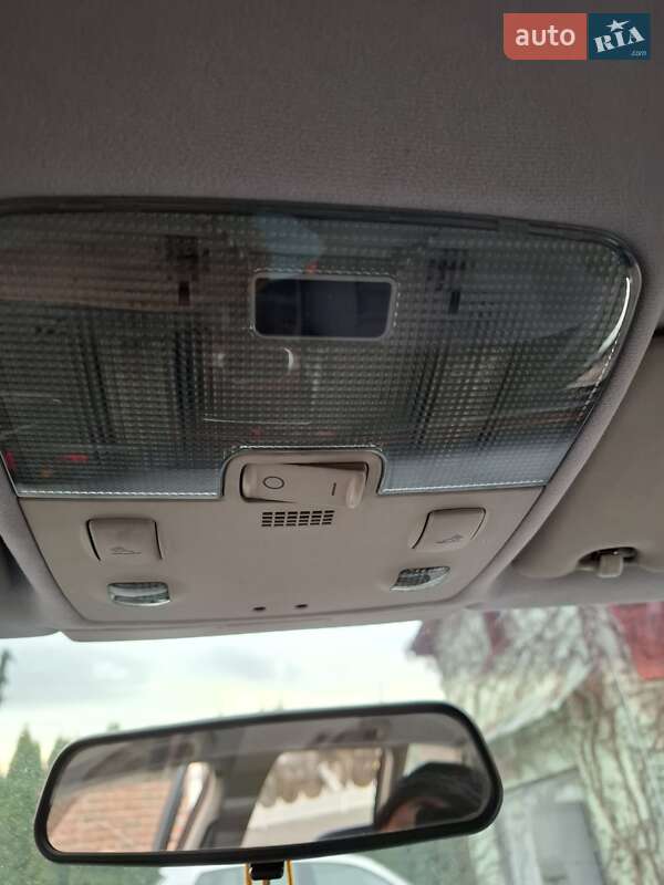 Универсал Audi A4 2000 в Черновцах