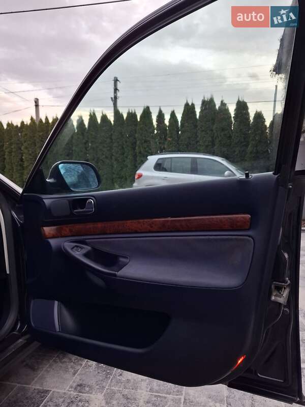 Универсал Audi A4 2000 в Черновцах