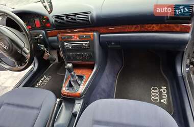 Универсал Audi A4 2000 в Черновцах