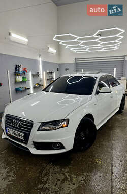 Седан Audi A4 2011 в Луцьку