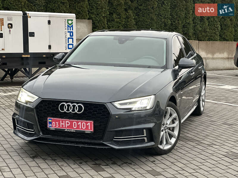 Седан Audi A4 2018 в Ровно