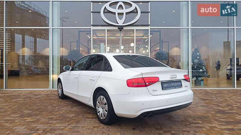 Седан Audi A4 2013 в Киеве фото 2 Седан Audi A4 2013 в Киеве