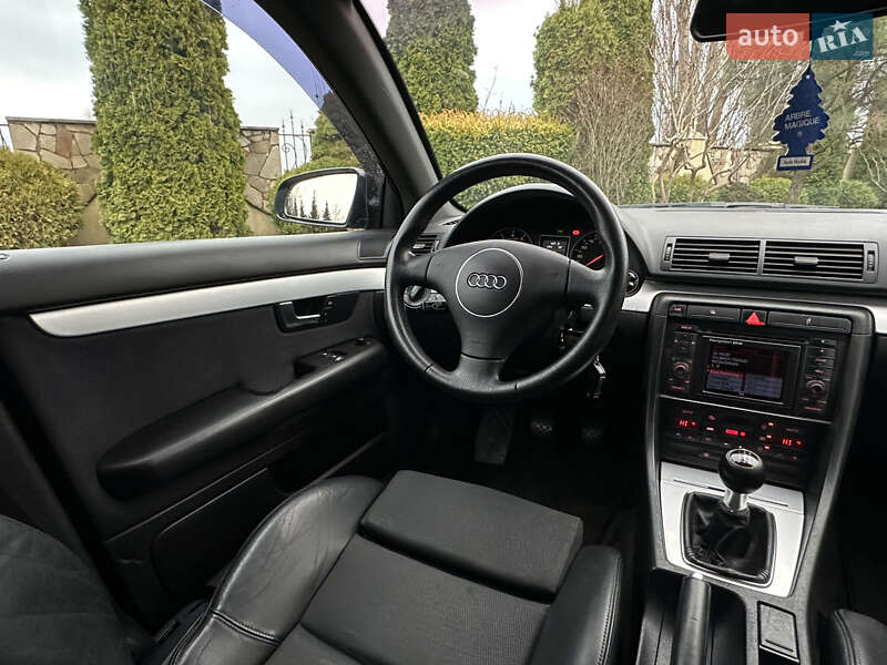 Универсал Audi A4 2004 в Сарнах