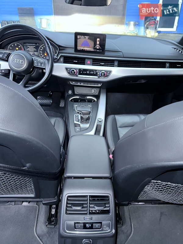 Седан Audi A4 2017 в Любашевке