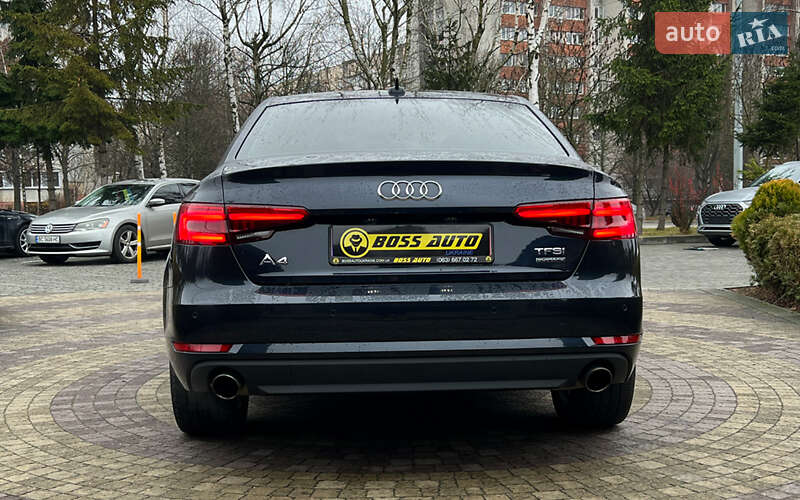 Седан Audi A4 2017 в Львове