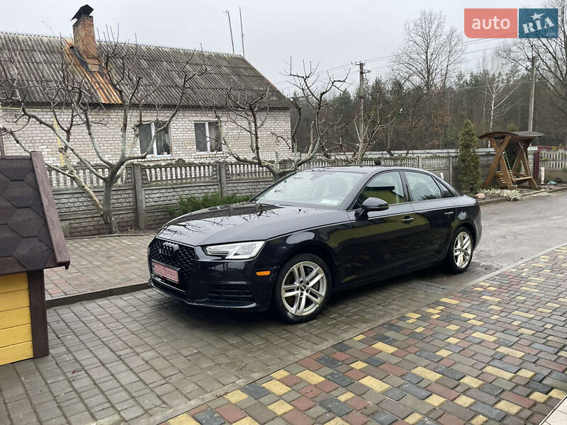 Седан Audi A4 2017 в Киеве фото 10 Седан Audi A4 2017 в Киеве