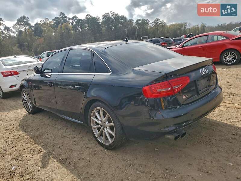 Седан Audi A4 2015 в Львове
