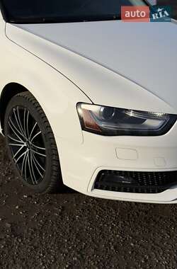 Седан Audi A4 2013 в Бориславе