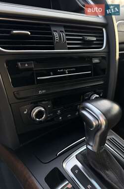Седан Audi A4 2013 в Бориславе