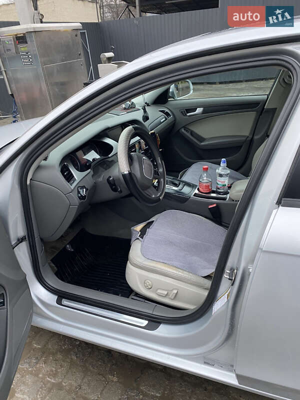 Седан Audi A4 2009 в Тернополе