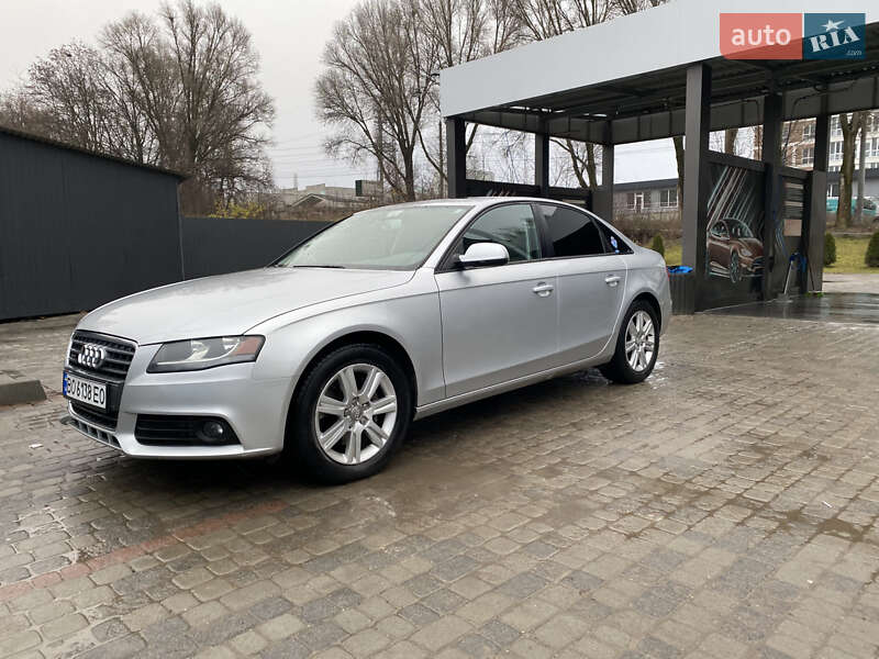 Седан Audi A4 2009 в Тернополе