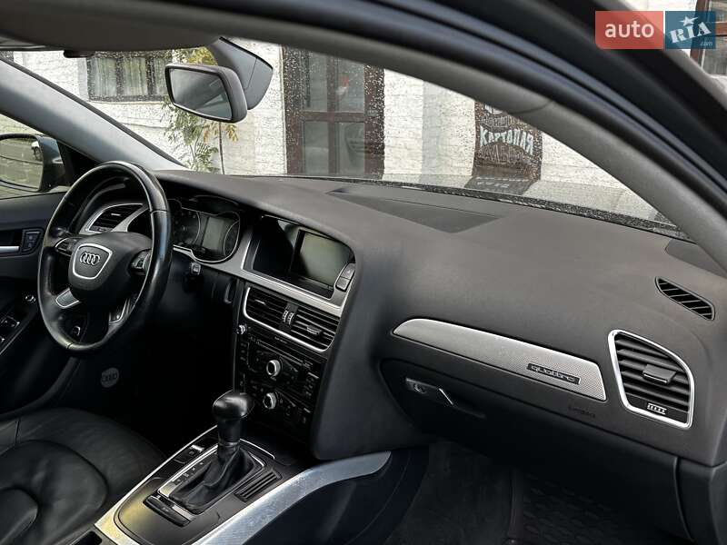 Седан Audi A4 2013 в Красилове