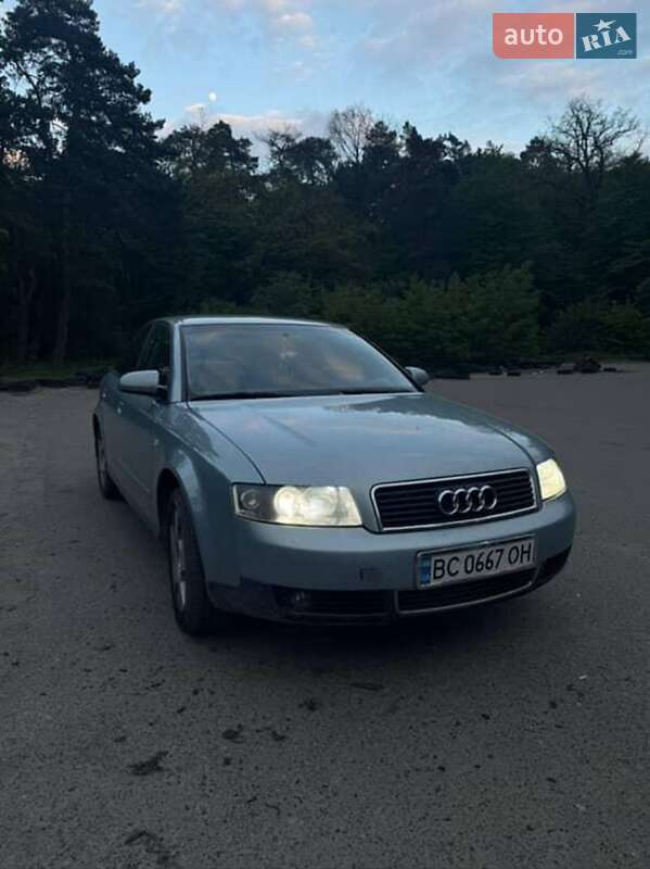 Седан Audi A4 2002 в Львове