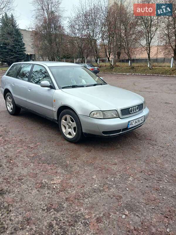 Универсал Audi A4 1997 в Луцке фото 2 Универсал Audi A4 1997 в Луцке